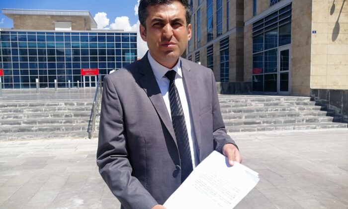 Seçimi kura ile kaybeden muhtar adayı, oyların yeniden sayılmasını istiyor