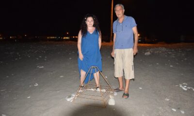 Sedef öğretmen ile emekli hakim Şahabettin amcanın caretta nöbeti