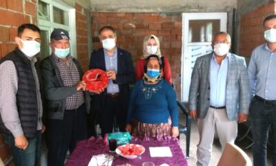 Şehit babalarına anlamlı ziyaret