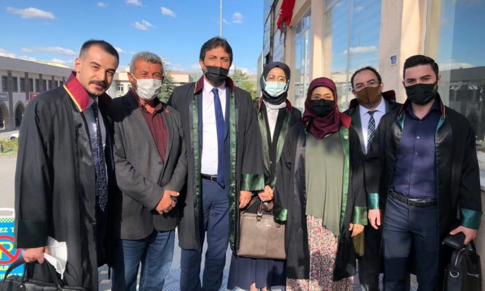 Şehit babasına verilen para cezasını 2 bin 750 AK Partili ödeyecek