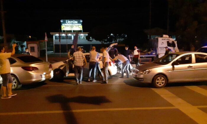 Şehit Polisin katilleriyle irtibatta olduğu iddia edilen iki kişi Söke’de yakalandı