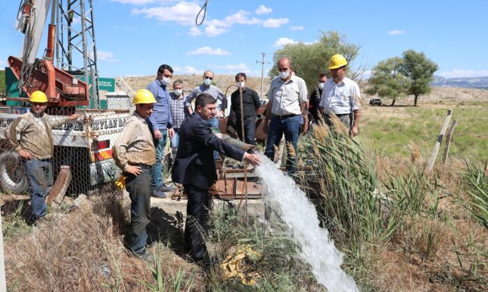 Senir su kuyularının çalışmaları başladı