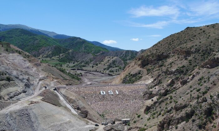Şenkaya Sarıyar Barajı’nda çalışmalar aralıksız devam ediyor