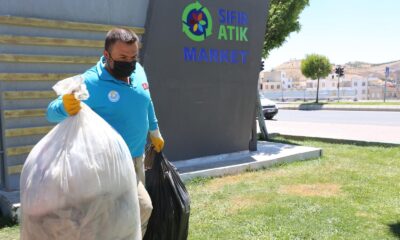 Sıfır atık market ile geri dönüşüme katkı sağlanıyor