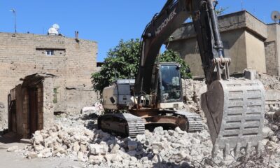 Siirt’te metruk binalar huzur ve güvenlik için yıkılıyor