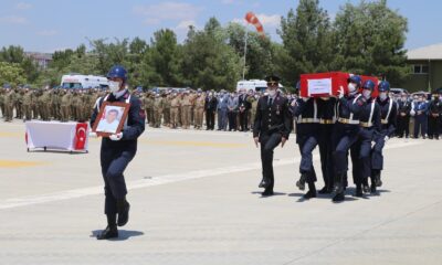 Siirt’te şehit güvenlik korucusu için tören düzenlendi