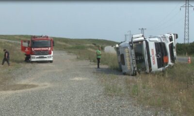 Silivri’de akaryakıt tankeri devrildi