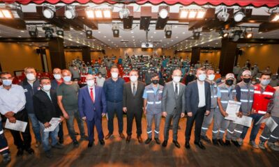 Sincan Belediyesi çalışanları mesleki yeterlilik belgelerini aldı