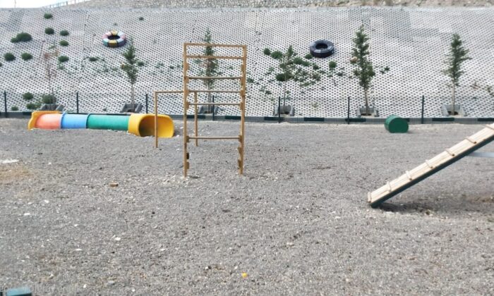 Sincan’da sokak köpeklerinin rehabilite edileceği “Eğitim Parkuru” tamamlandı