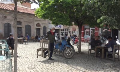 Sındırgı’da aylar sonra kepenk açan esnaf memnun