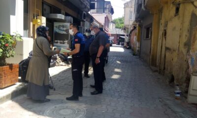 Sinop’ta görme engelli taklidi yapan kadın dilenci suçüstü yakalandı