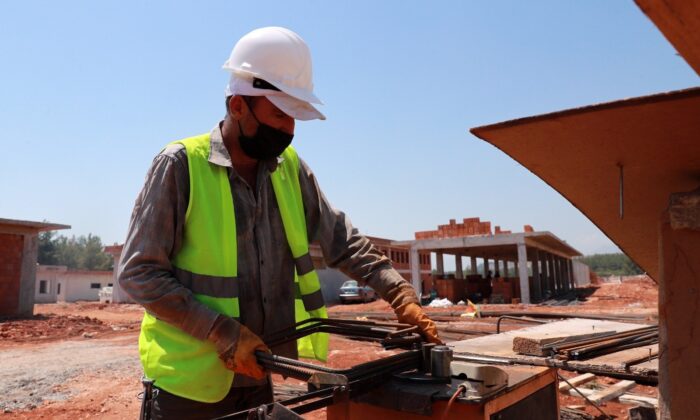 Sokak hayvanları bakım evi enerjisi güneşten sağlanacak