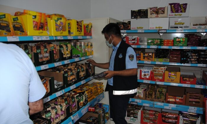 Son kullanma tarihi geçmiş yüzlerce ürüne el konuldu