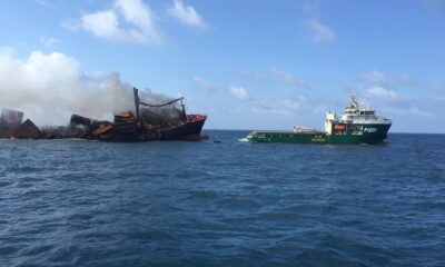 Sri Lanka’da günlerdir yanan konteyner gemisi batıyor