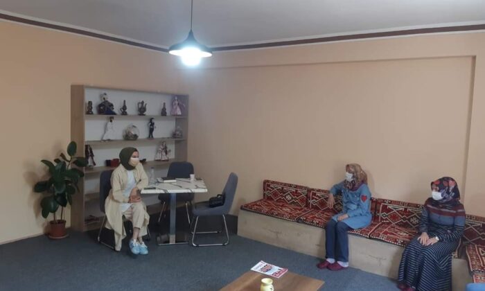 Şuhut’ta ’Çocuk İstismarına karşı Bilinçli Çocuk, Bilinçli Anne’ semineri