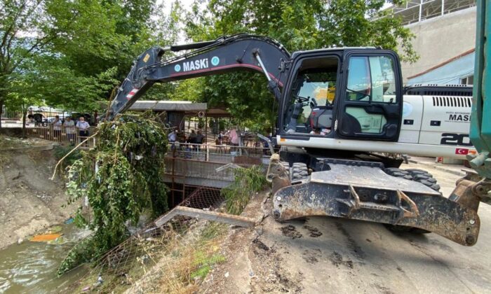 Sulama kanalında temizlikler tamamlandı
