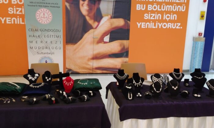 Sultanbeyli Kaymakamlığının Halk Eğitim Kampanyasında hedefi 90 bin kursiyer