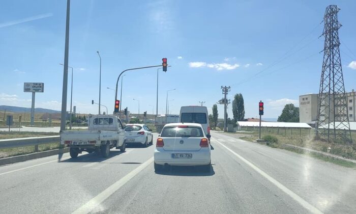 Sungurlu Kemallı kavşağına ışıklı tedbir