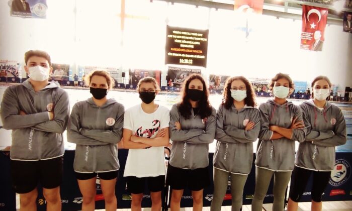 Süpürgeci ve Erdoğan Yüzme Milli Takımı’nda