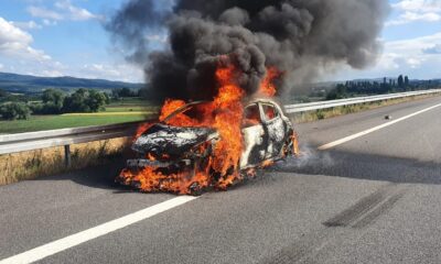 Susurluk’ta seyir halindeki otomobil yandı