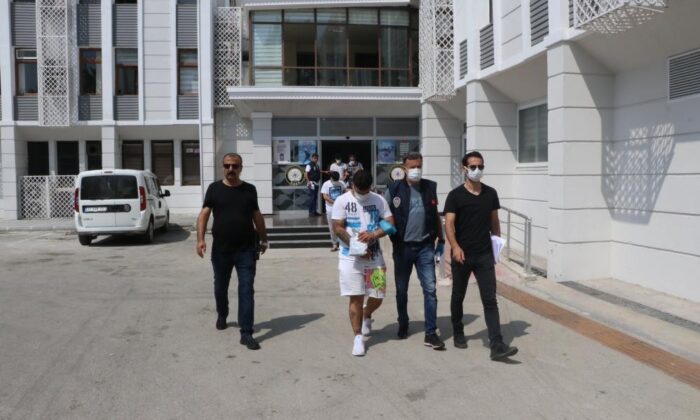 Taksi ile genci zorla kaçırmak isteyen 7 kişi tutuklandı