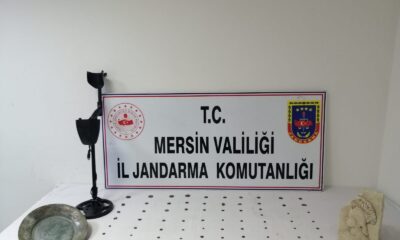 Tarihi eserleri satacaktı, jandarmaya yakalandı