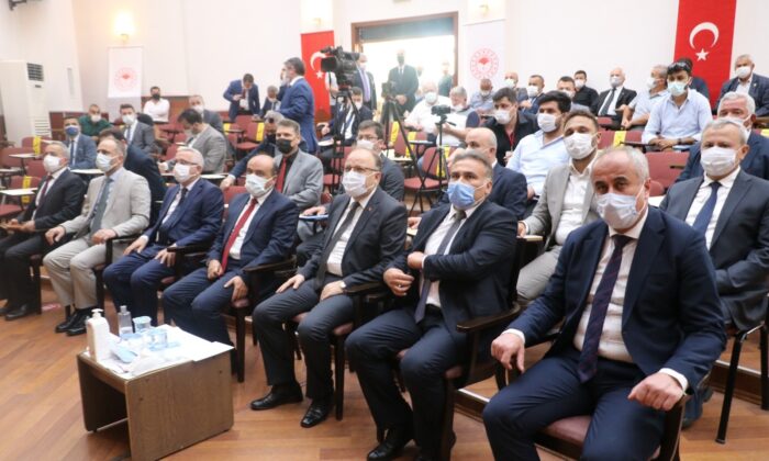 Tarım sektörü paydaşları toplantıda bir araya geldi