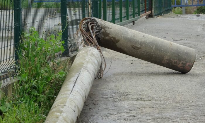 Tatlıcıda otururken ölümden kıl payı kurtuldu