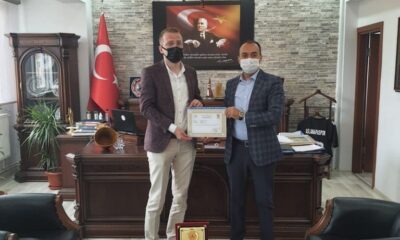 Tayini çıkan Başhekime teşekkür belgesi