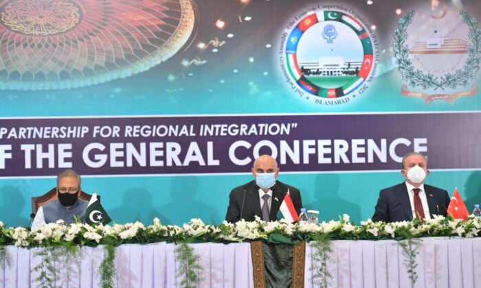 TBMM Başkanı Şentop: “Yerli ve millî aşı geliştirme çalışmalarımızda da büyük mesafe kat ettik”