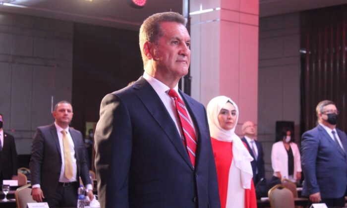 TDP Genel Başkanı Sarıgül: “Biz TDP olarak, Türk milletini birlikte yaşamaya ve bu ülkeyi dimdik ayakta tutarak yeniden güçlü kılmaya kararlıyız”