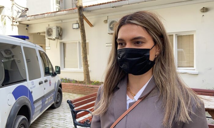 Temizlik görevlisinden örnek davranış