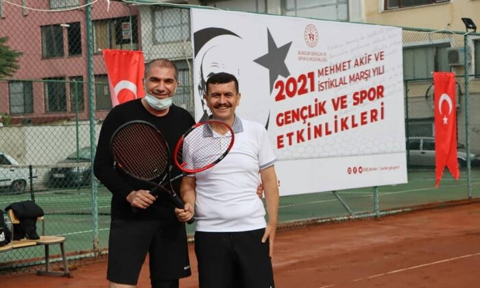 Tenis Turnuvası Vali Arslantaş’ın açılış maçıyla başladı