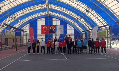 Tenis turnuvasında KBB Spor A.Ş. sporcularından iki derece