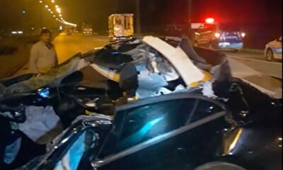 Tıra otomobil çarptı: 1 ağır yaralı