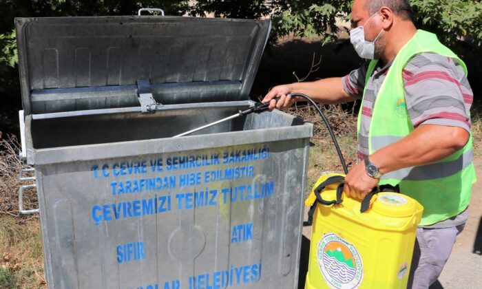Toroslar’da dezenfekte çalışmaları devam ediyor