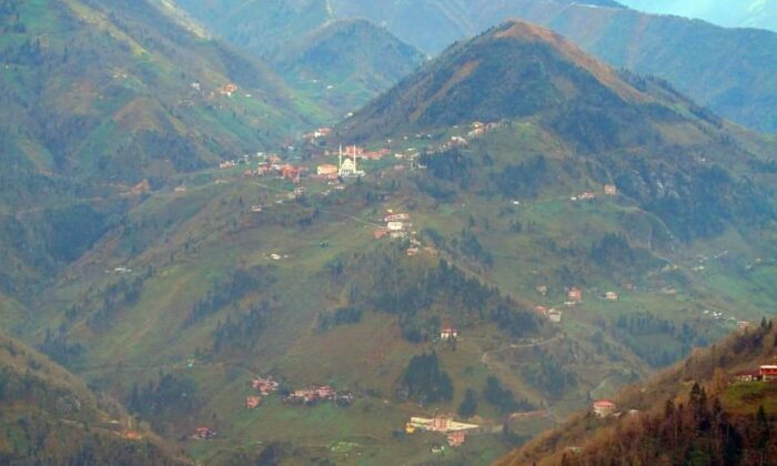 Trabzon’da bir mahalle karantinaya alındı