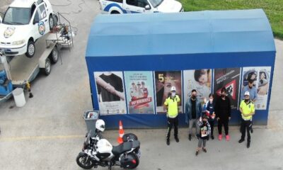 Trafik ekiplerinden tatil öncesi sürücülere bilgilendirme