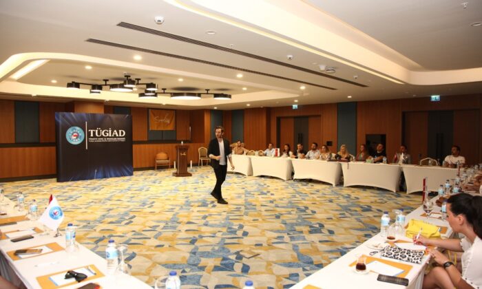 TÜGİAD, marka isimlerle yeni ufuklar açıyor