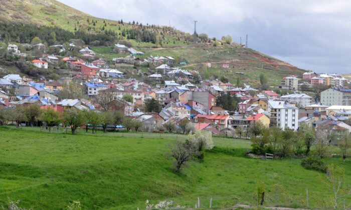 Tunceli’de bir köy karantinaya alındı