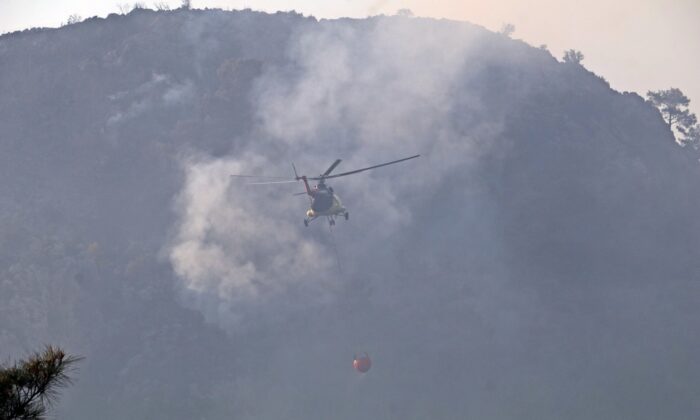 Turizm merkezinde çıkan yangında 855 dönüm alan kül oldu