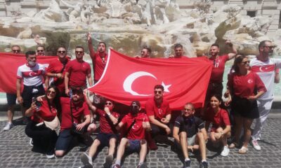 Türk taraftarlar stada giriş yaptı