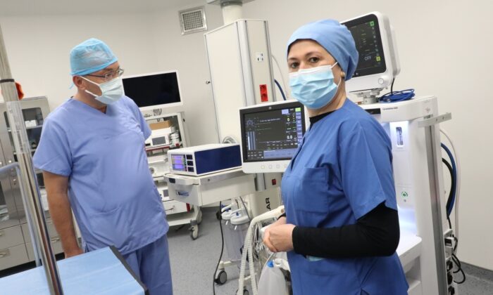 Türkiye-Arnavutluk Fier Dostluk Hastanesi hasta kabulüne başladı