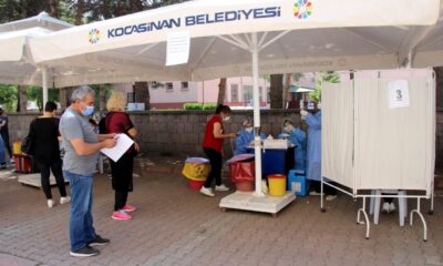 Türkiye’nin en büyük ASM’sinde günde 528 hasta aşılanıyor