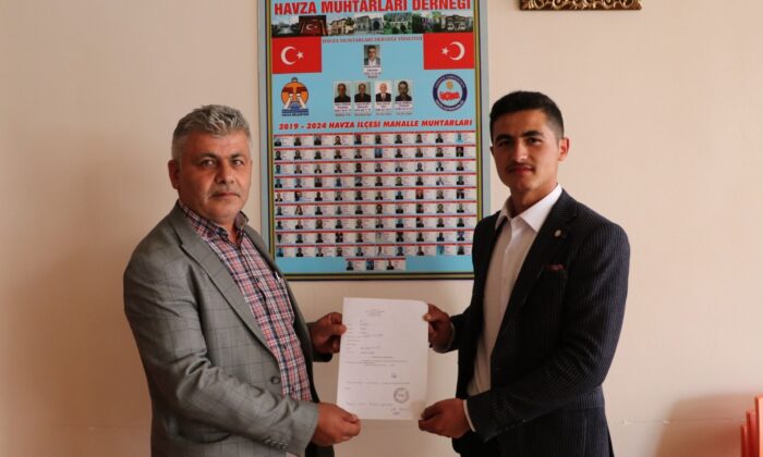 Türkiye’nin en genç muhtarı derneğe üye oldu