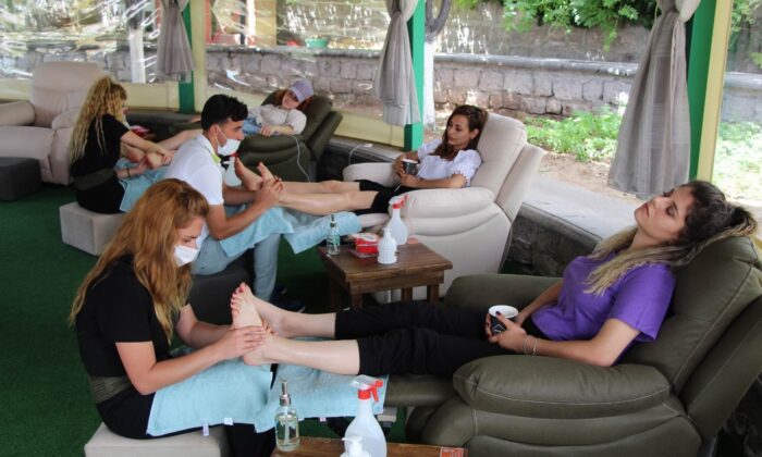 Türkiye’nin ilk ayak masajı Kapadokya’da yapılmaya başlandı