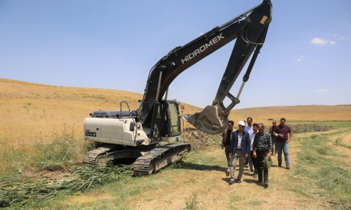 Tuşba’da çiftçilere tam destek