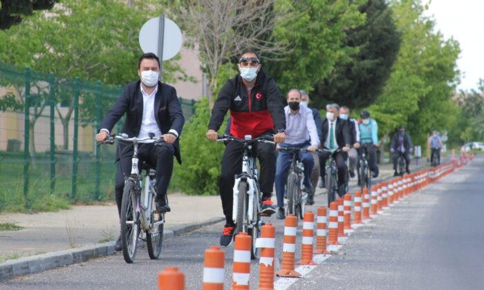 Üniversiteden bisiklet turu etkinliği