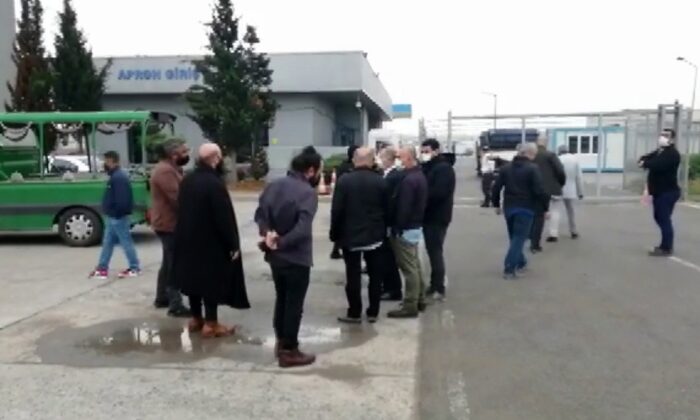 Ünlü müzik yapımcısı Hasan Saltık’ın cenazesi uçakla İstanbul’a getirildi