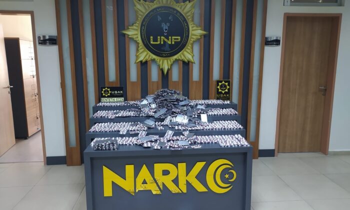 Uşak’ta 16 bin adet uyuşturucu hap ele geçirildi